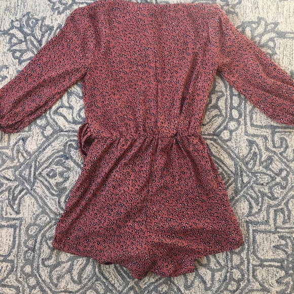 Floral Romper - Picture 5 of 5